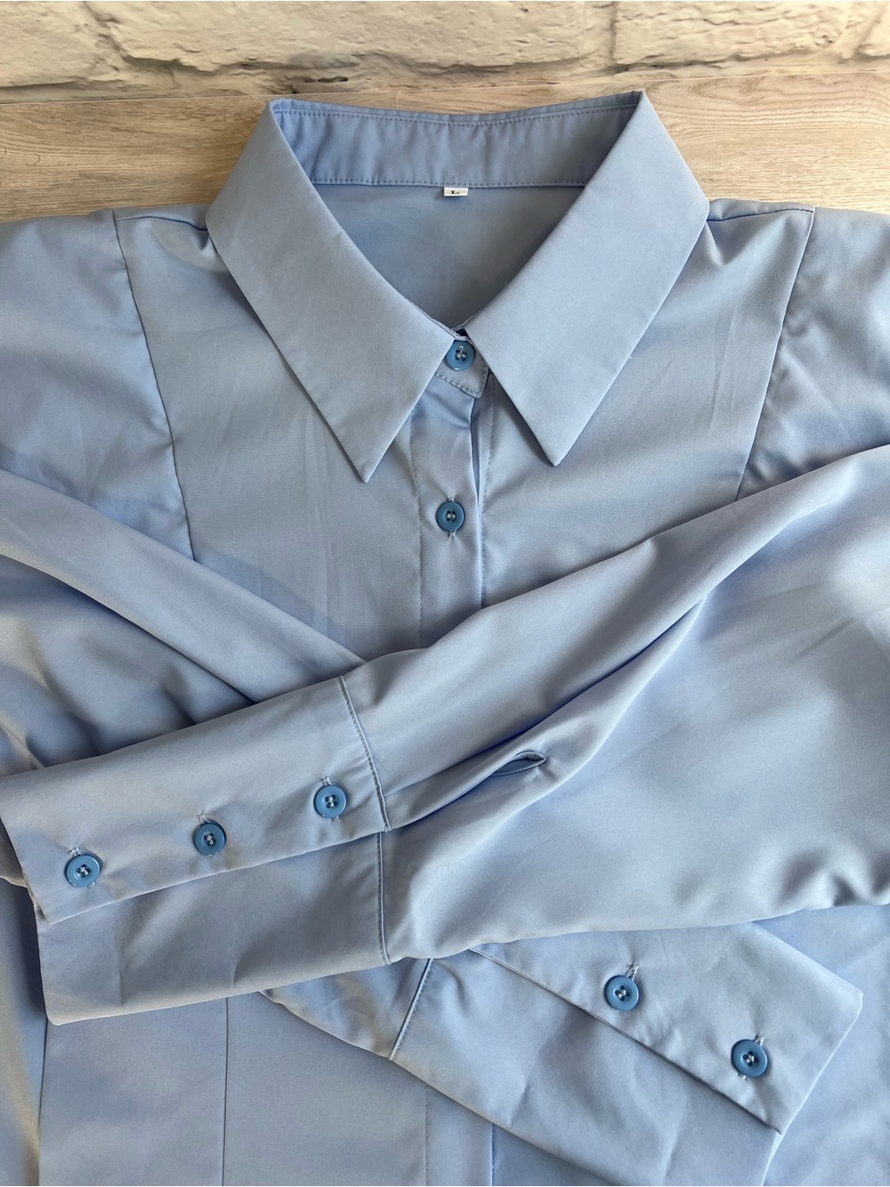 Women’s Light Powder Blue Ruffle Button Front Collared Blouse Size L - Picture 4 of 10
